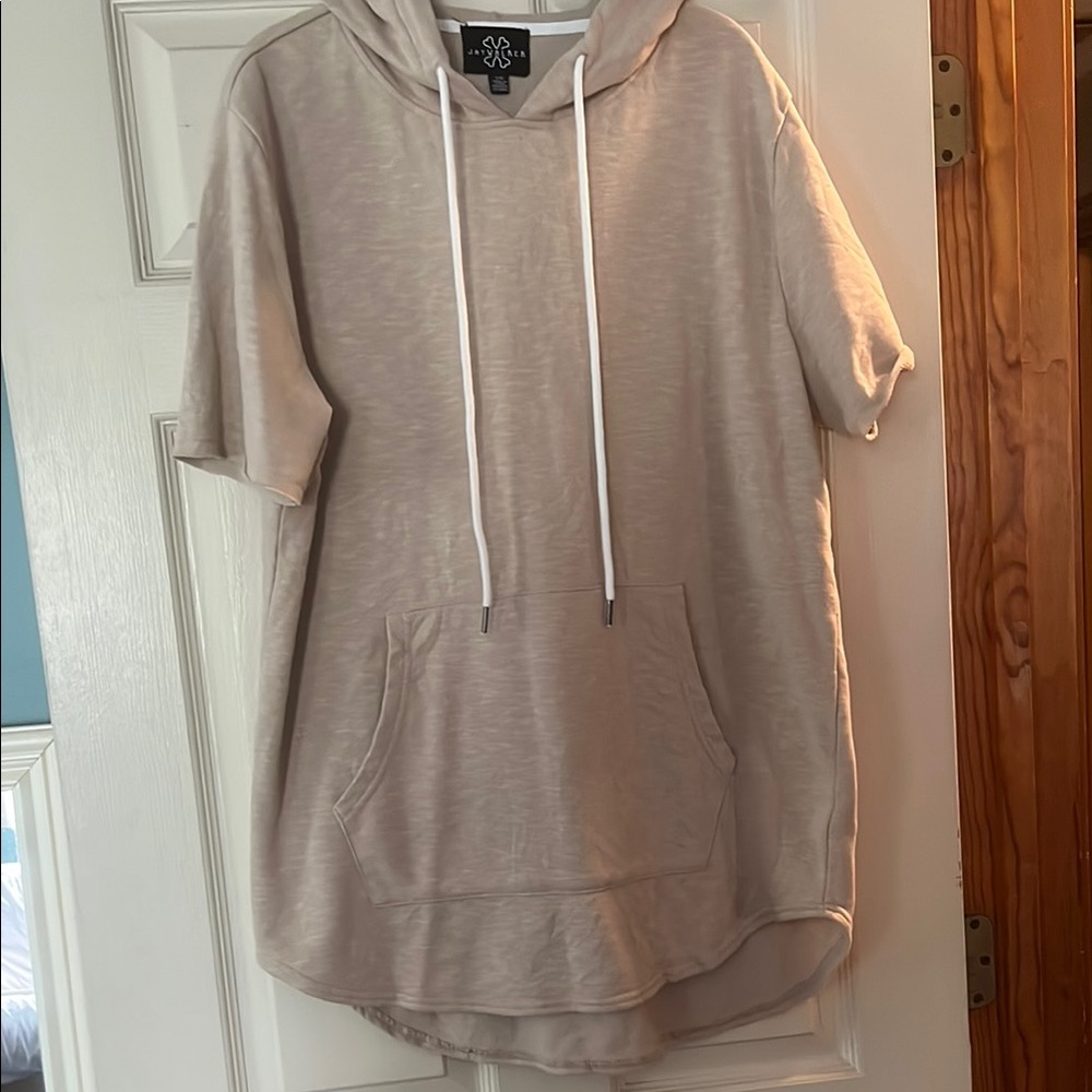 Hooded short sleeve sweatshirt size Large